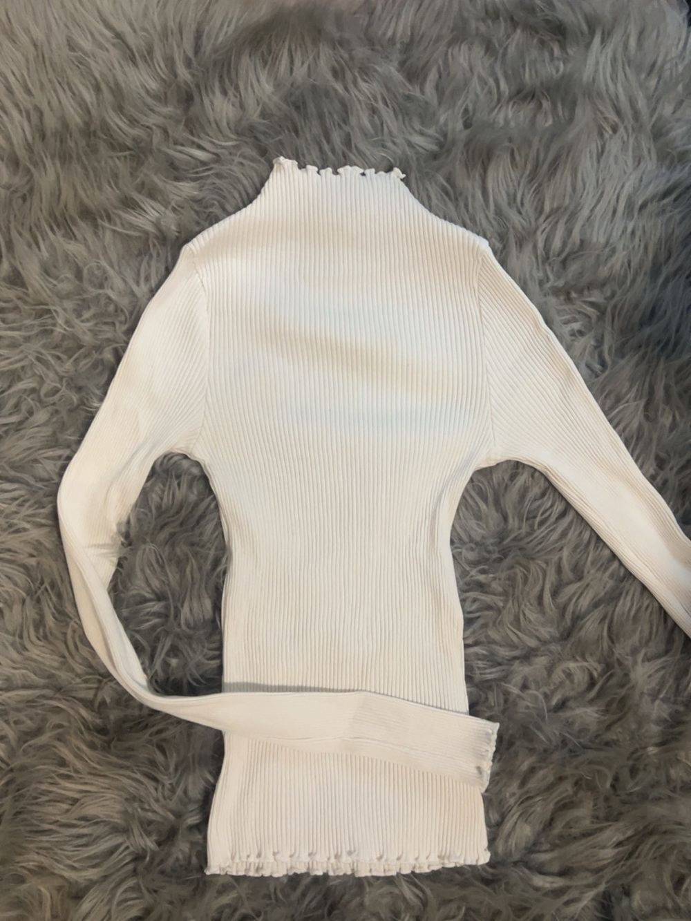 H&M White Ribbed Mock-Neck Long Sleeve Top